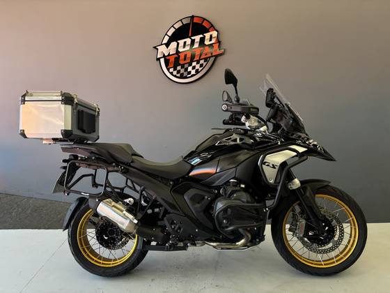 BMW R 1300 GS TRIPLE BLACK 